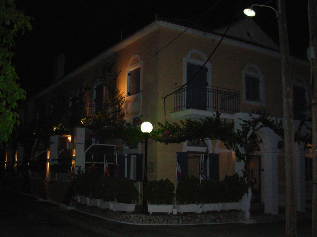 Louisa Studios Poros  Exterior foto